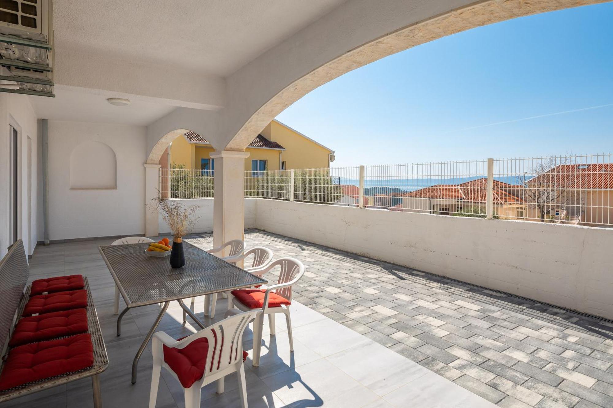 Apartments Morena Макарска Экстерьер фото