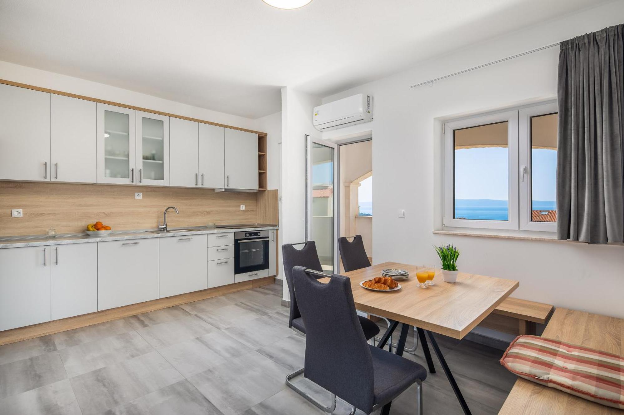 Apartments Morena Макарска Экстерьер фото